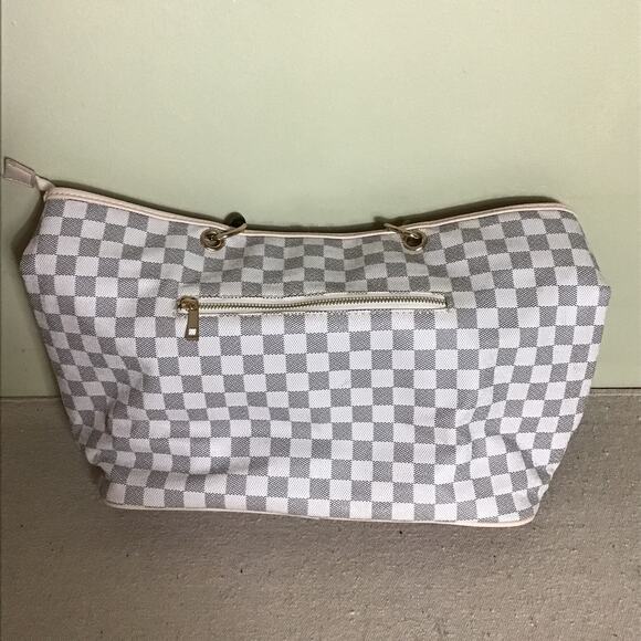 Lola Benson Starr Monogram Damien Handbag (Missing  keychain) EUC (Clean inside) - Picture 4 of 12